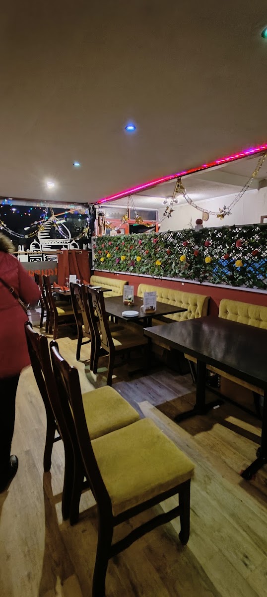 Lackys Balti House
